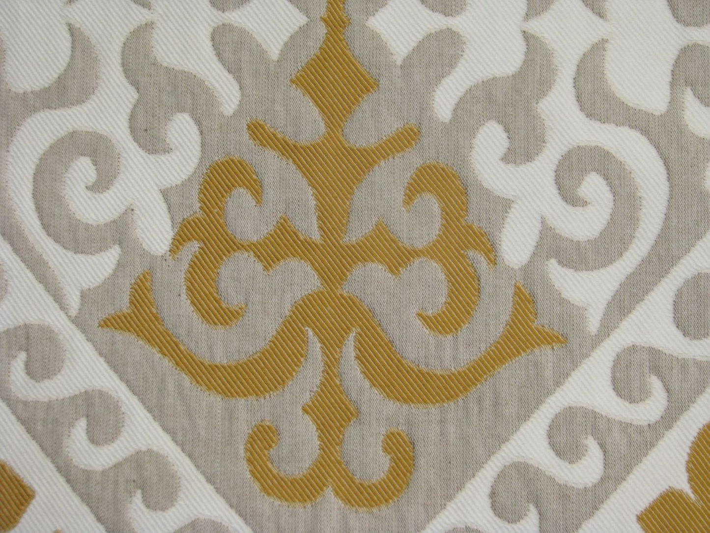 Polyester Diamond Jacquard Pattern
